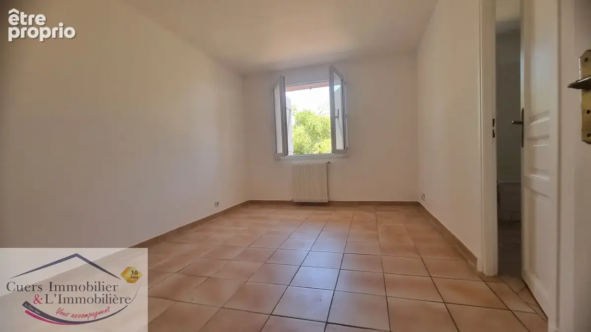 La crau, propriete  avec 2 logements developpant 337m2 habitables, avec piscine - photo 35