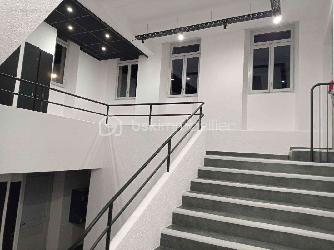 Proche centre-ville, tres bel appartement t3  neuf avec terrasse a proximite du doubs!!!!! - photo 14