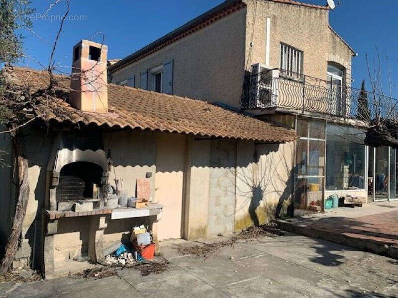 Appartement à AUBIGNAN