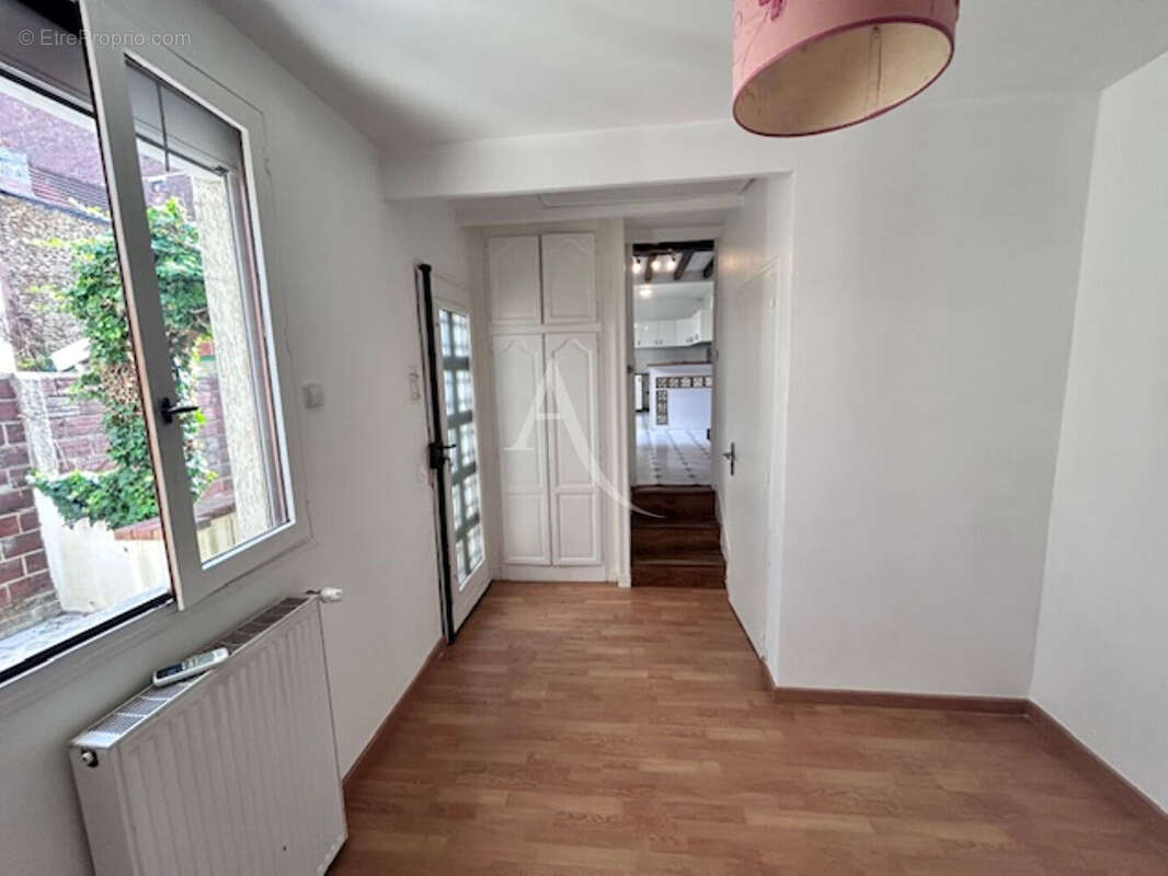 Maison à LE BOURGET