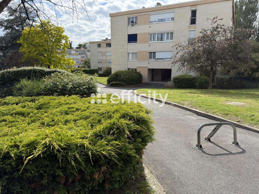 Appartement à GIF-SUR-YVETTE
