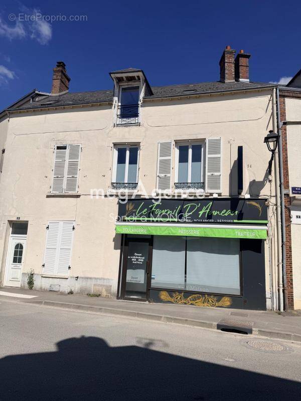 Appartement à AUNEAU