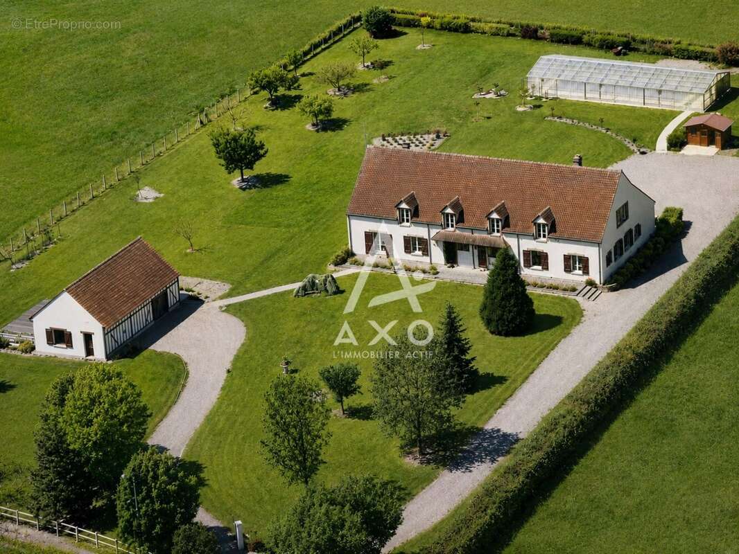 Superbe PROPRIETE avec piscine à VENDRE à Proximité de MONTARGIS 45200 - photo 3