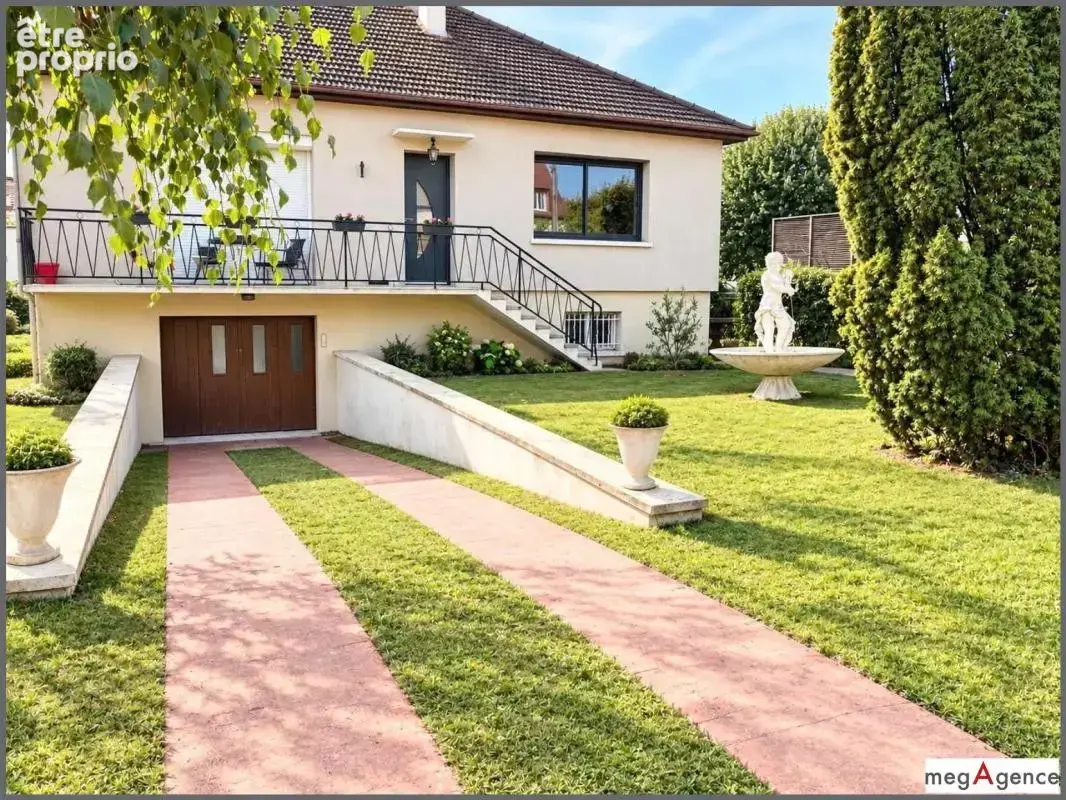 Maison indivuduelle totalement rénovée 3 chambres - Sous sol total - Jardin plat et clos 711 m² - Epône 78680 - photo 1