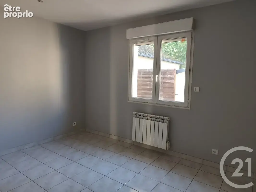Maison 6 pièces 94 m² à vendre à Nassandres (27550) - photo 7