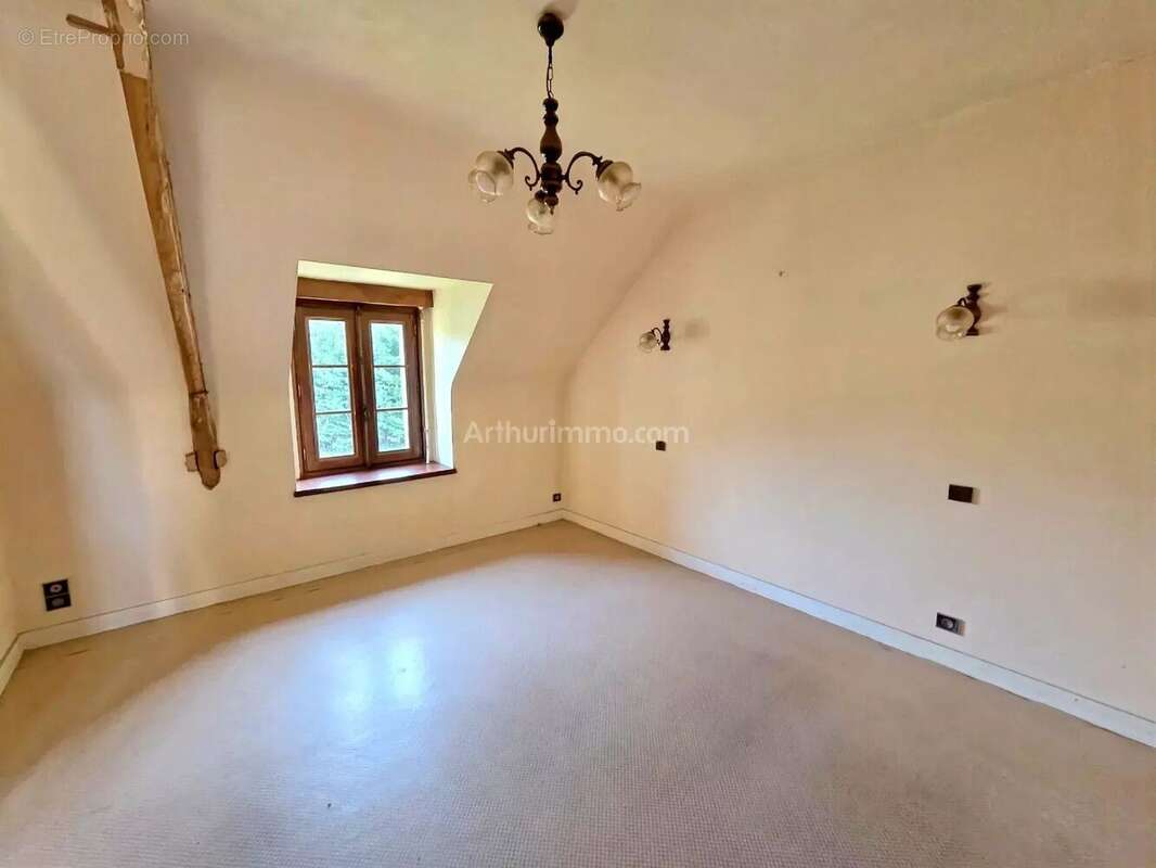 Maison à PLOUGOUMELEN