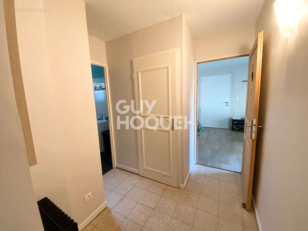 Maison à LACHAPELLE-SOUS-AUBENAS