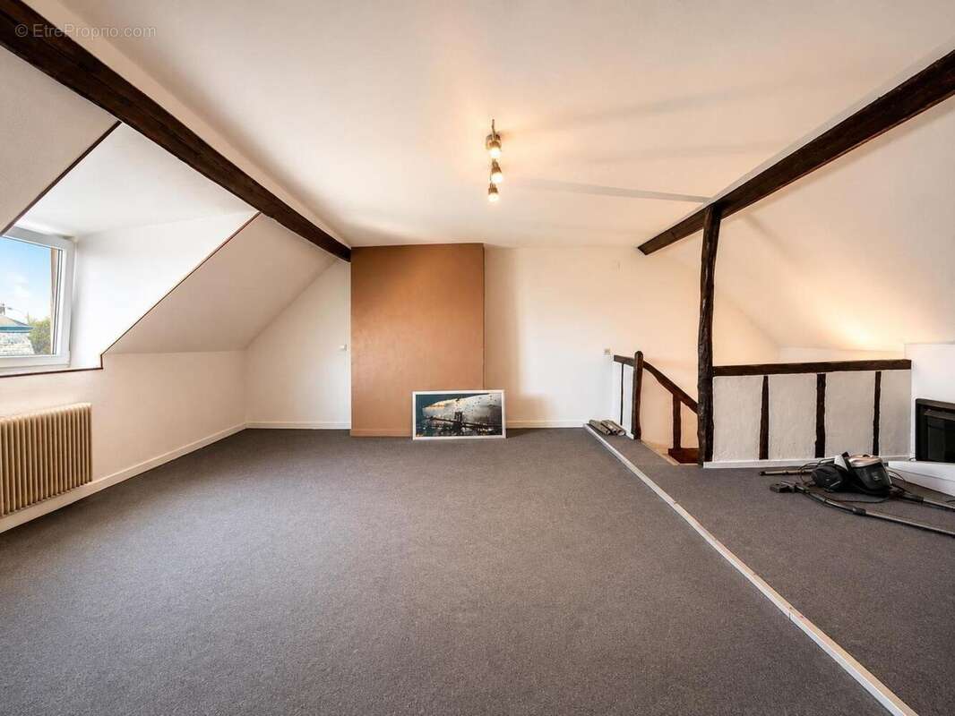Photo 8 - Maison à SAINT-ETIENNE-DU-ROUVRAY