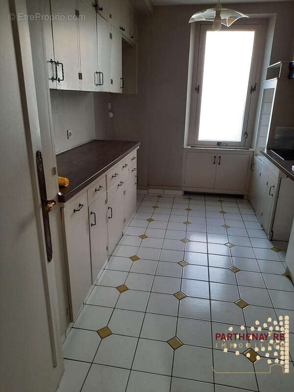 Maison 220 m² à Parthenay  - photo 9