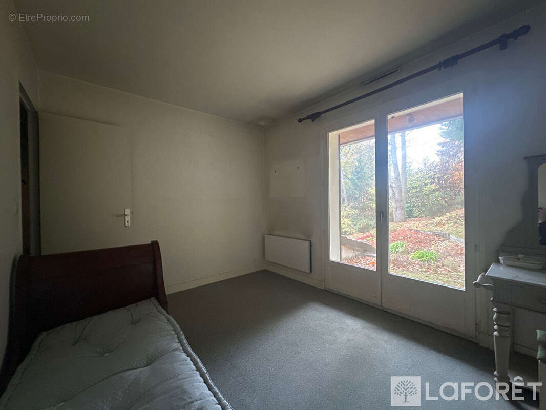 Maison à GIF-SUR-YVETTE