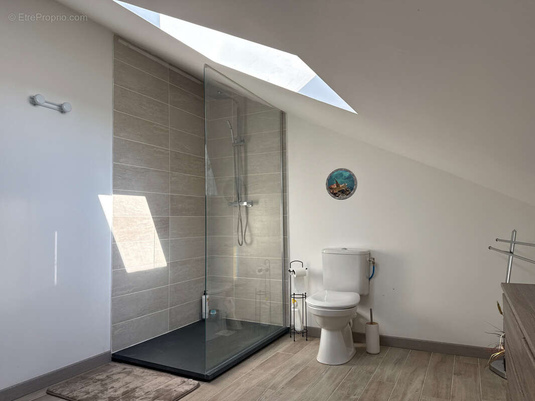 Maison à SAINT-MARTIN-LA-SAUVETE