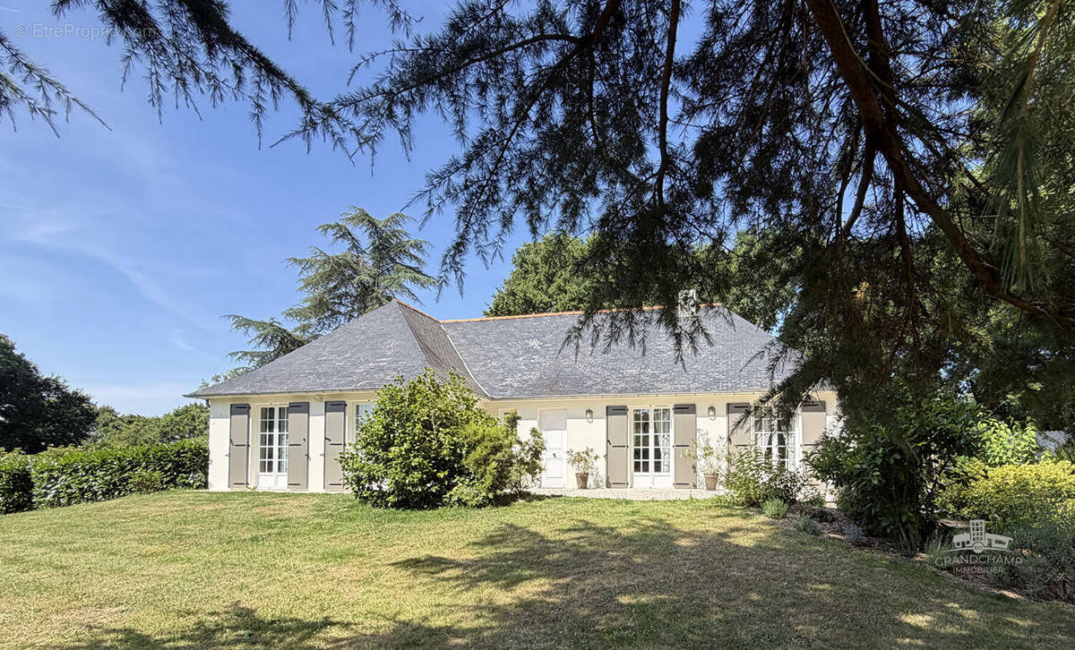 Maison à GRANDCHAMPS-DES-FONTAINES