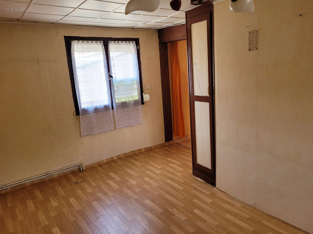 MAISON Sud-Est Amiens. - photo 6