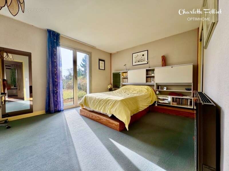 Maison à LE MINIHIC-SUR-RANCE