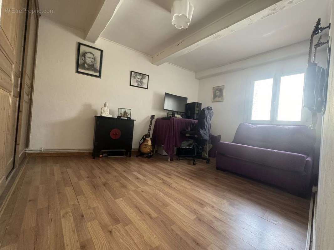 Maison à SIX-FOURS-LES-PLAGES