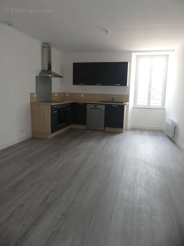 Appartement à SAINTE-FLORENCE
