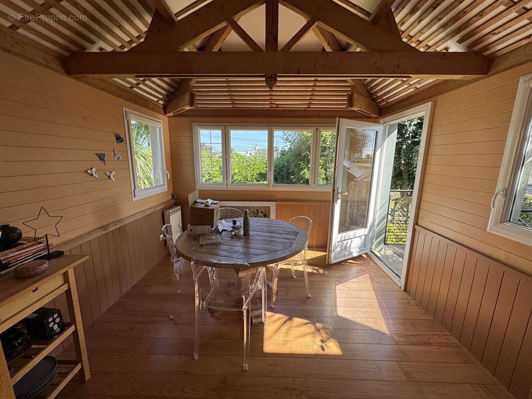 Maison à LE RELECQ-KERHUON