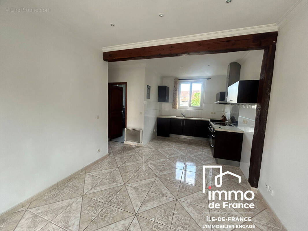 Appartement à JUVISY-SUR-ORGE