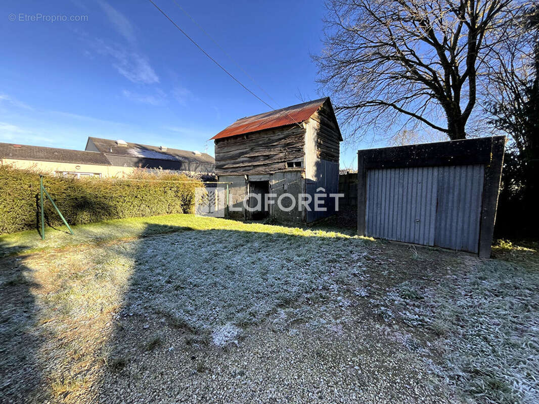 Maison à SAINT-ANDRE-DE-MESSEI