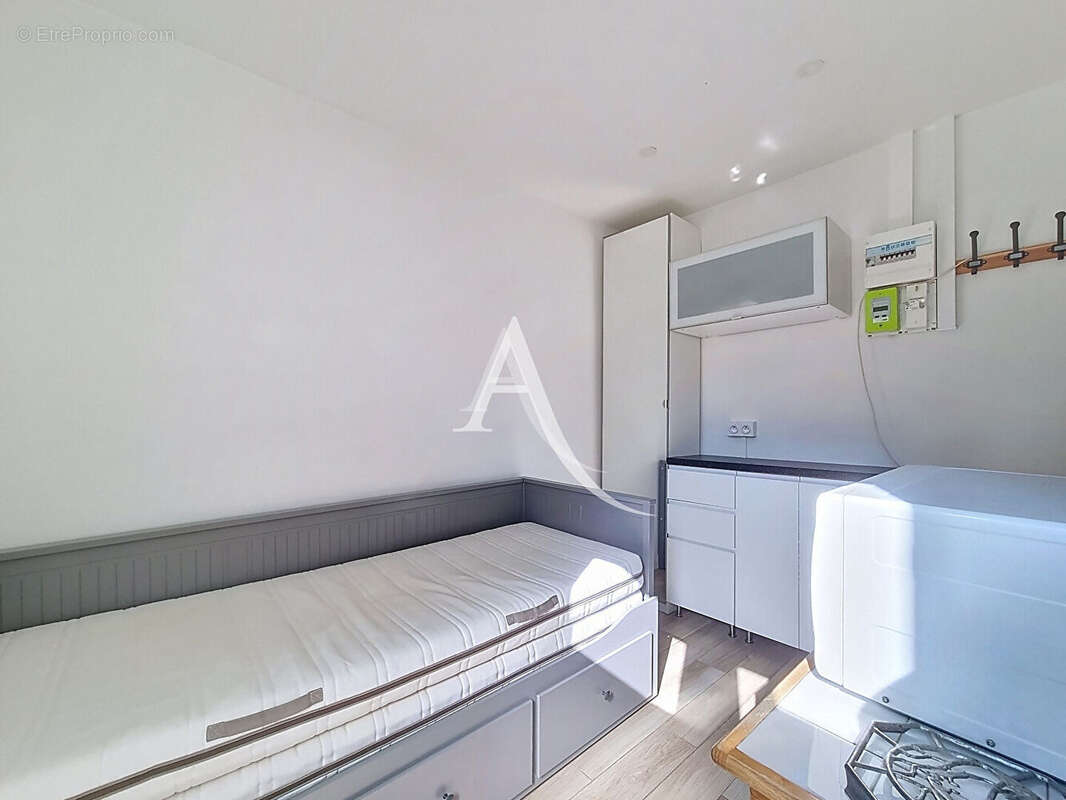 Appartement à PARIS-20E