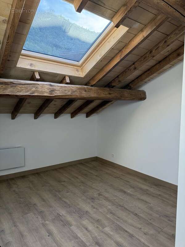 Appartement à LA PERRIERE