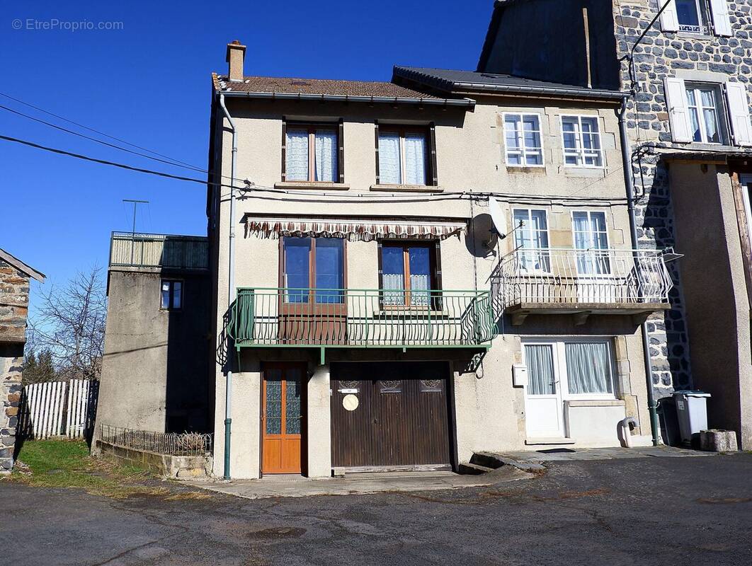 Maison à FAY-SUR-LIGNON