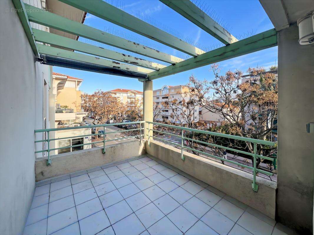 Appartement à FREJUS