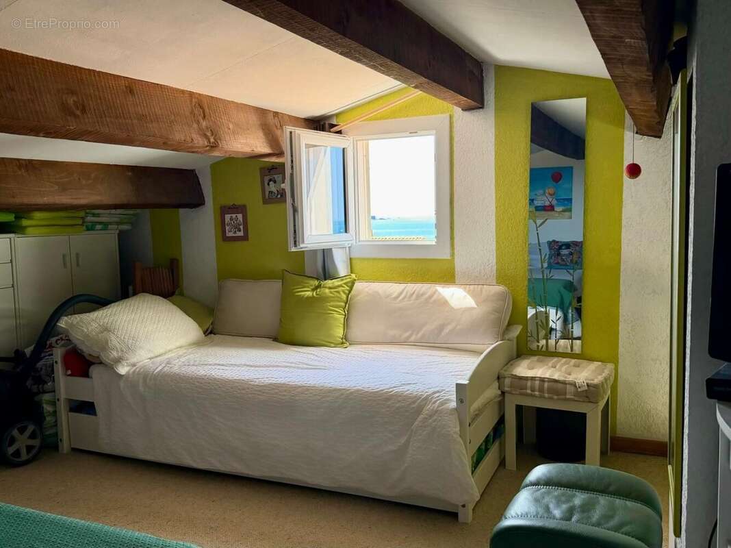 Vue mer et pyrénées : 3 pieces en duplex - photo 7
