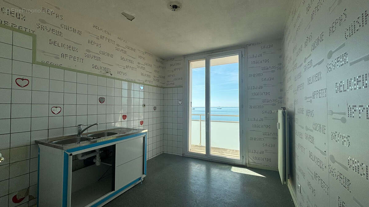 Appartement à PORT-DE-BOUC