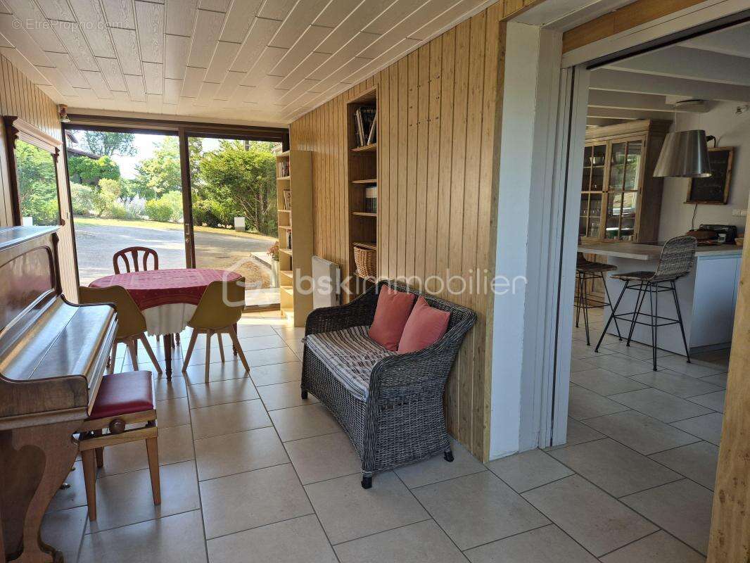 Villa 200m² vue panoramique Pyrénées et Lectoure - photo 15