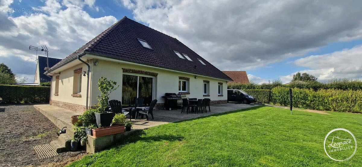 Maison à WAVRANS-SUR-L&#039;AA