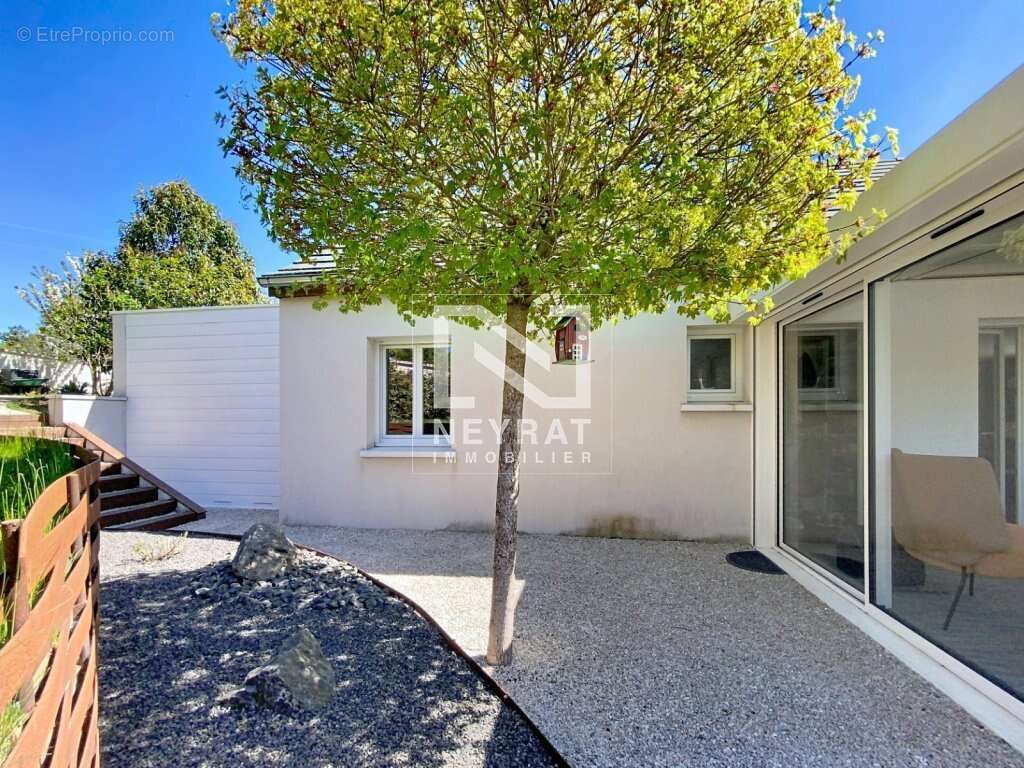 Maison de plain pied au cœur d'un jardin paysagé à Darois - photo 16