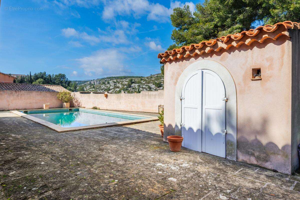 Maison 6 pièces 132 m² à vendre à Cassis (13260) - photo 2