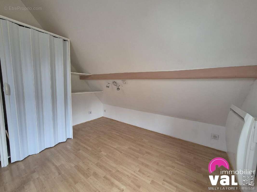 Appartement à MILLY-LA-FORET