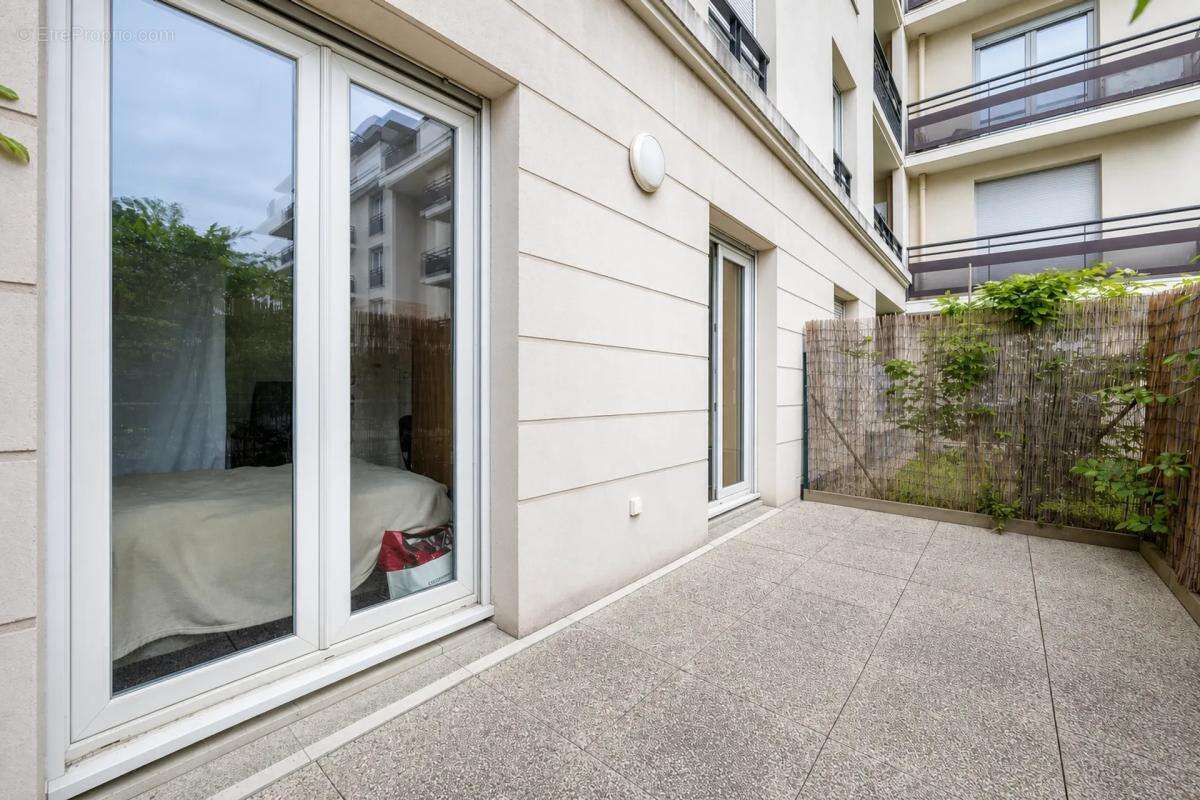 Studio lumineux avec terrasse à Carrières-sous-Poissy - photo 5