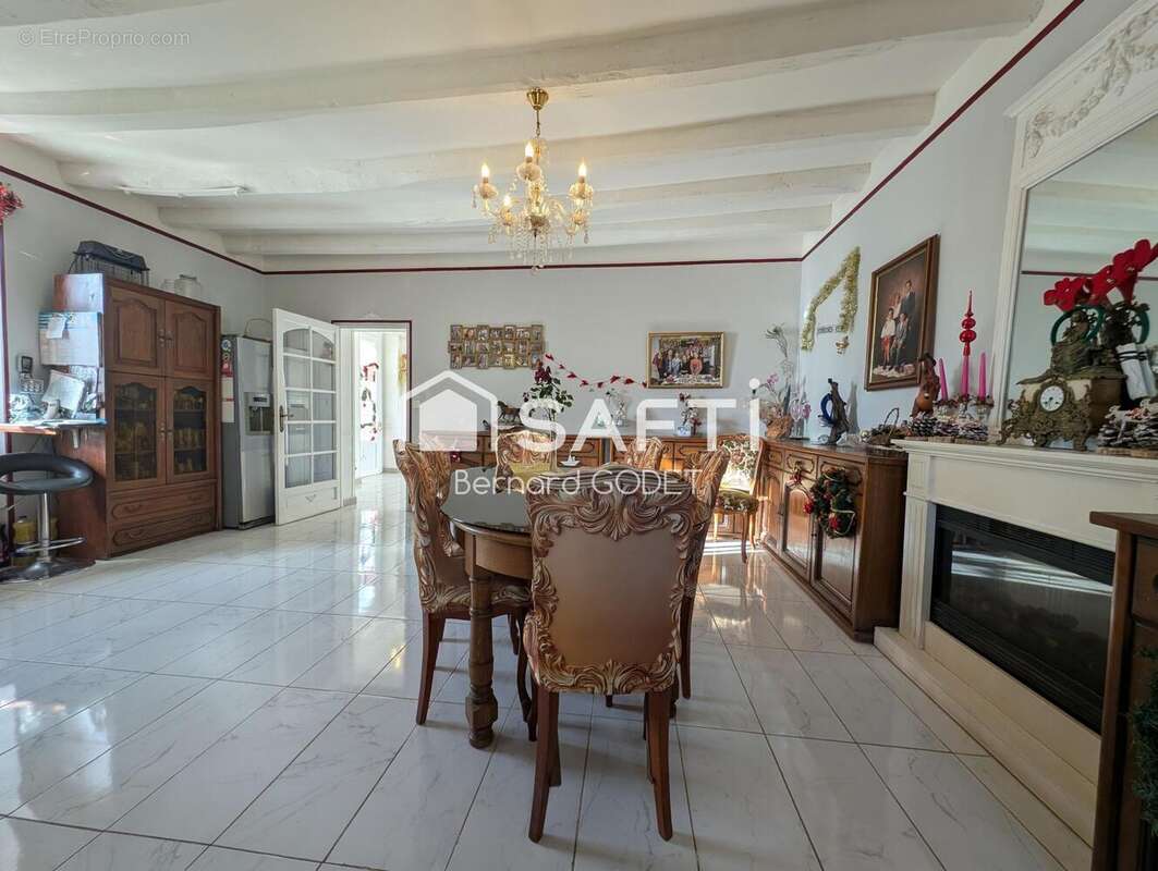 Photo 5 - Maison à ROMAGNE