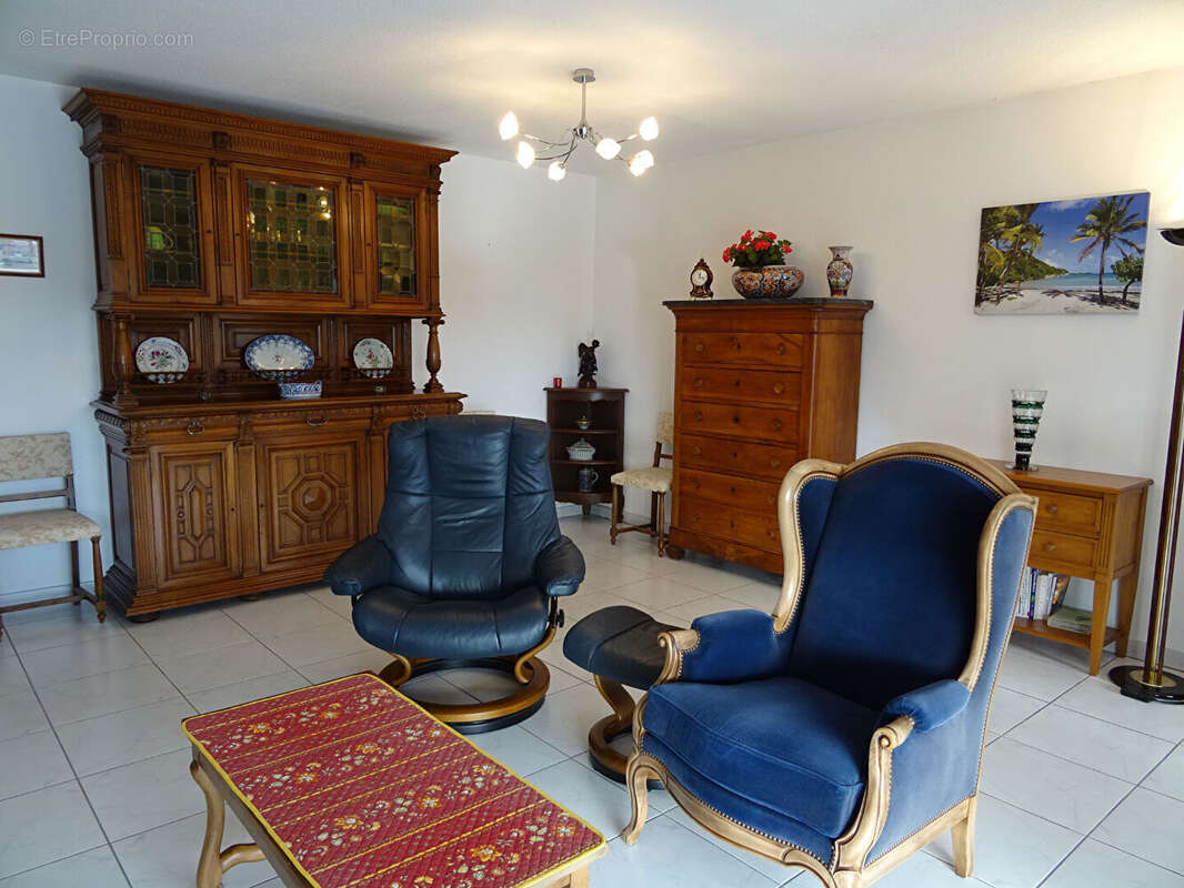 Appartement à LATTES