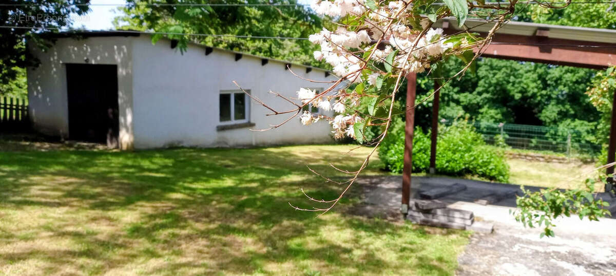Maison de pays Saint Martial Entraygues 4 pièce(s) 116 m2 - photo 13