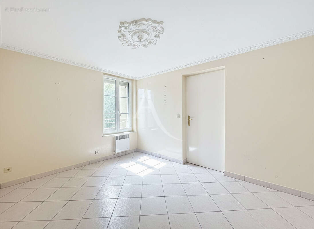 Appartement Metz 3 pièce(s) 70 m2 - 2 chambres - cuisine ouverte - cave - photo 3