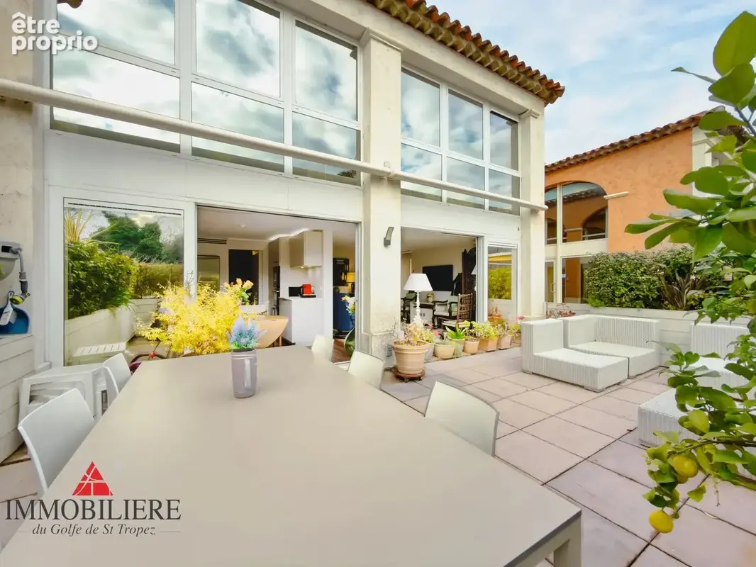 A vendre appartement 3 chambres port-cogolin - photo 2