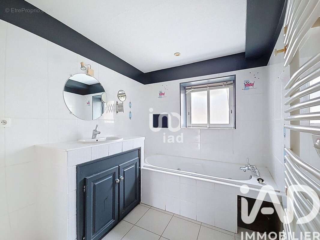 Maison 92 m² à Saint-Florentin  - photo 5