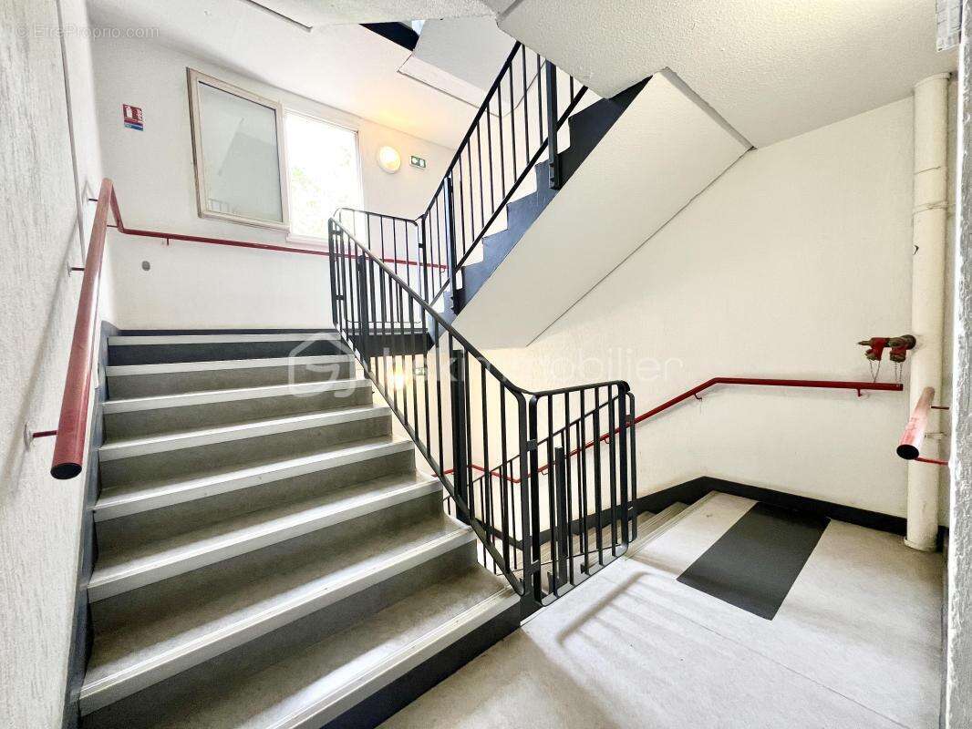 Appartement lumineux avec balcon au cœur d'une résidence arborée - photo 12