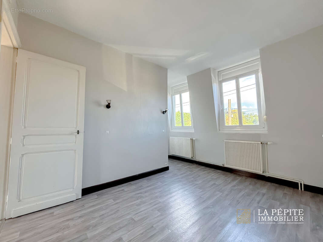 Maison à VALENCIENNES