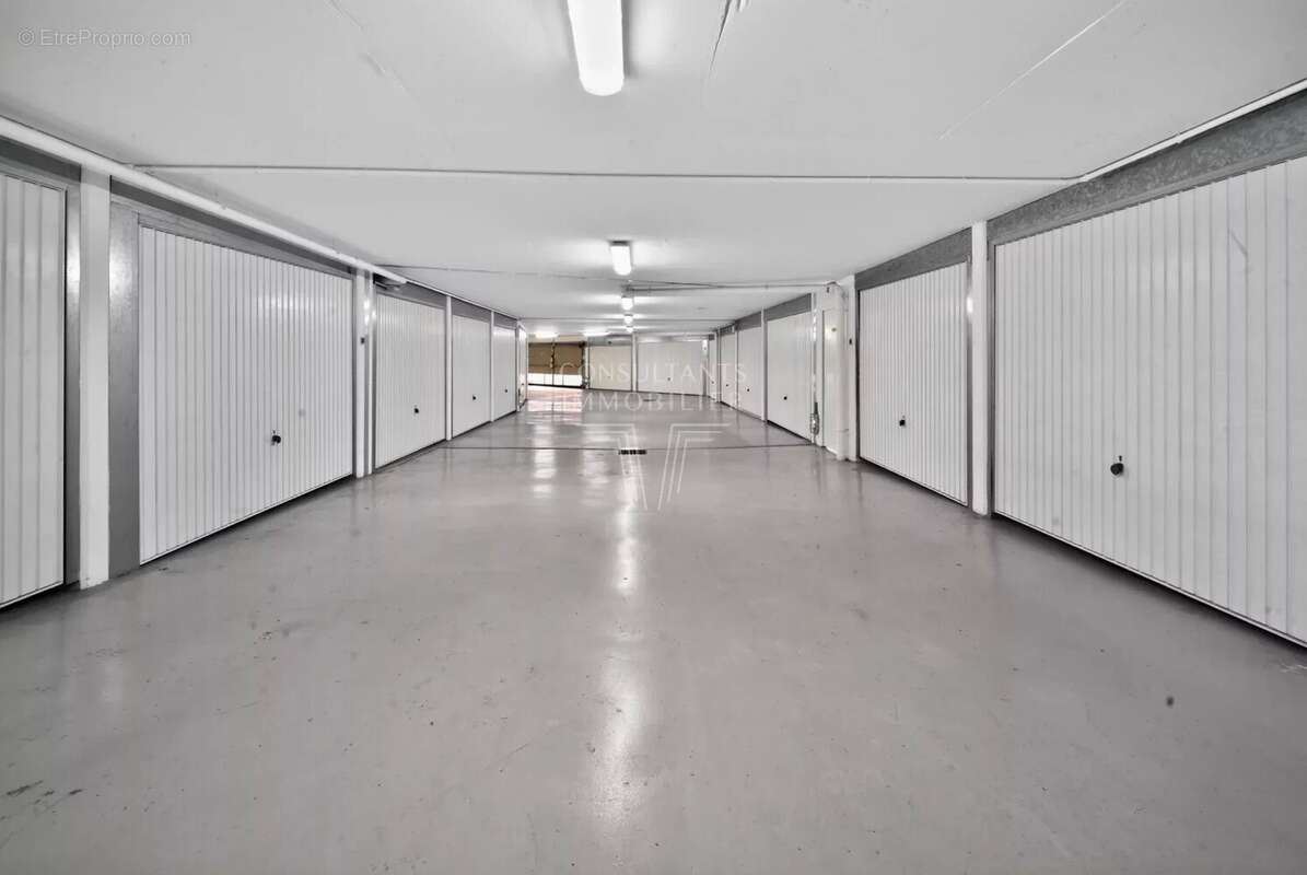 Appartement à MANDELIEU-LA-NAPOULE