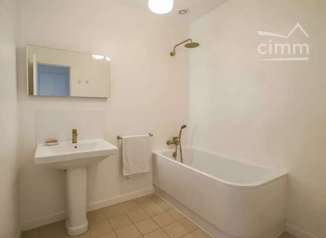 Appartement à VAULX-EN-VELIN