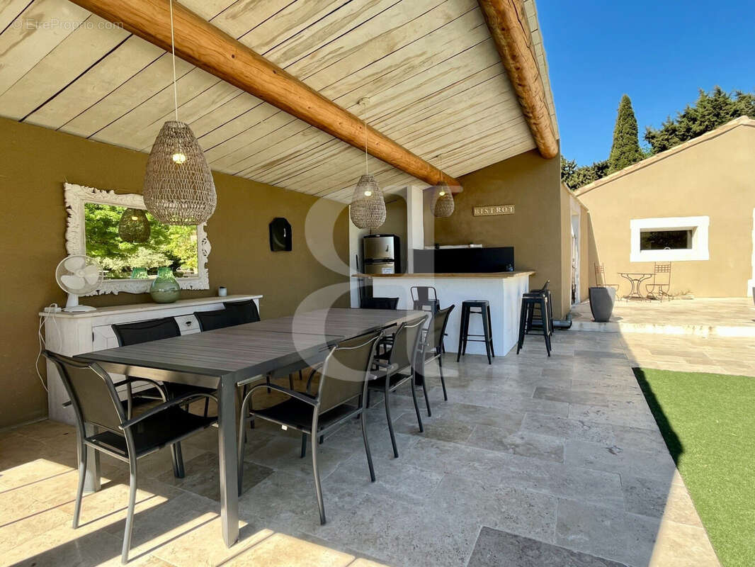 Maison à SAINT-REMY-DE-PROVENCE