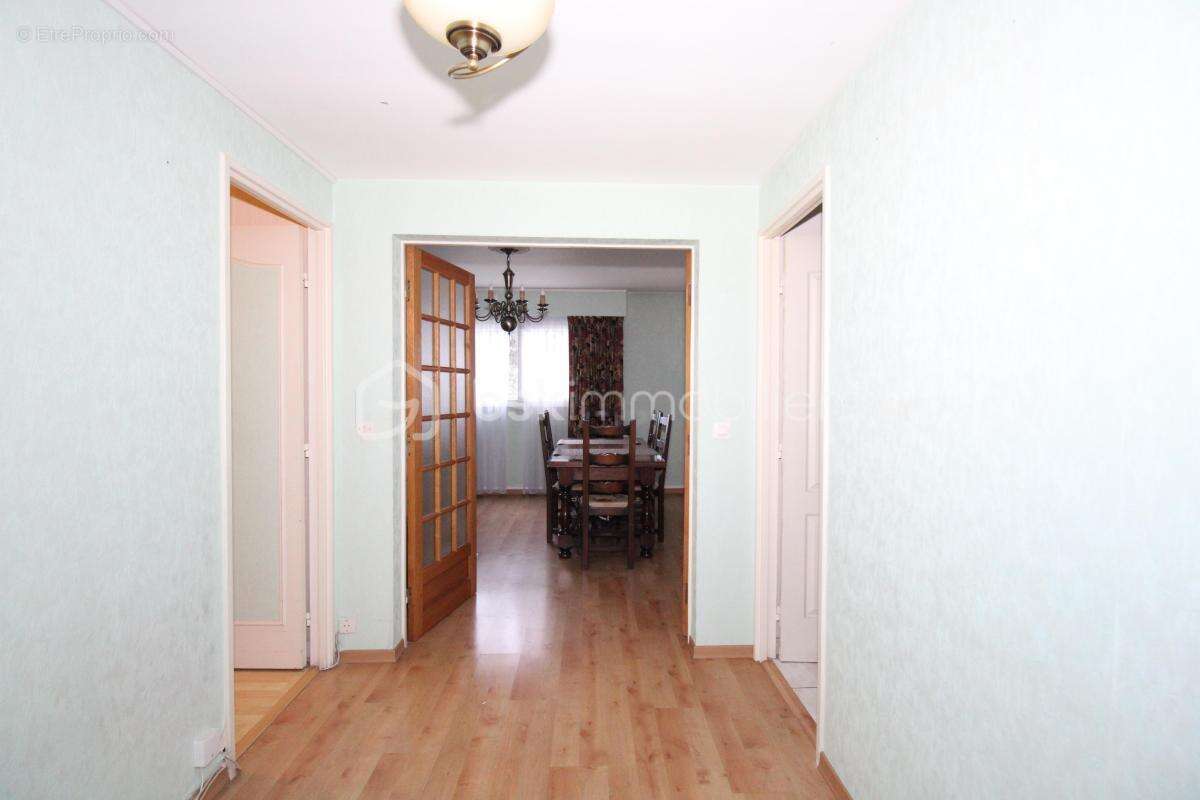 Appartement à CARRIERES-SOUS-POISSY