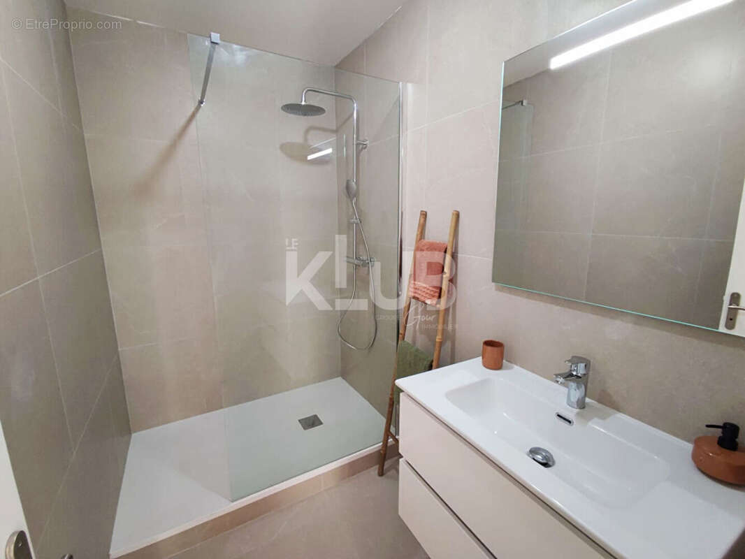 Appartement à PENTA-DI-CASINCA