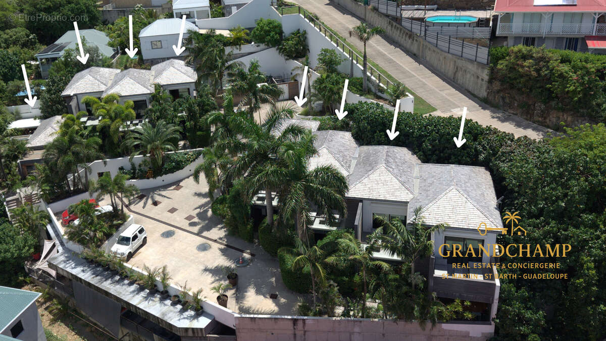 Maison à CAPESTERRE-BELLE-EAU