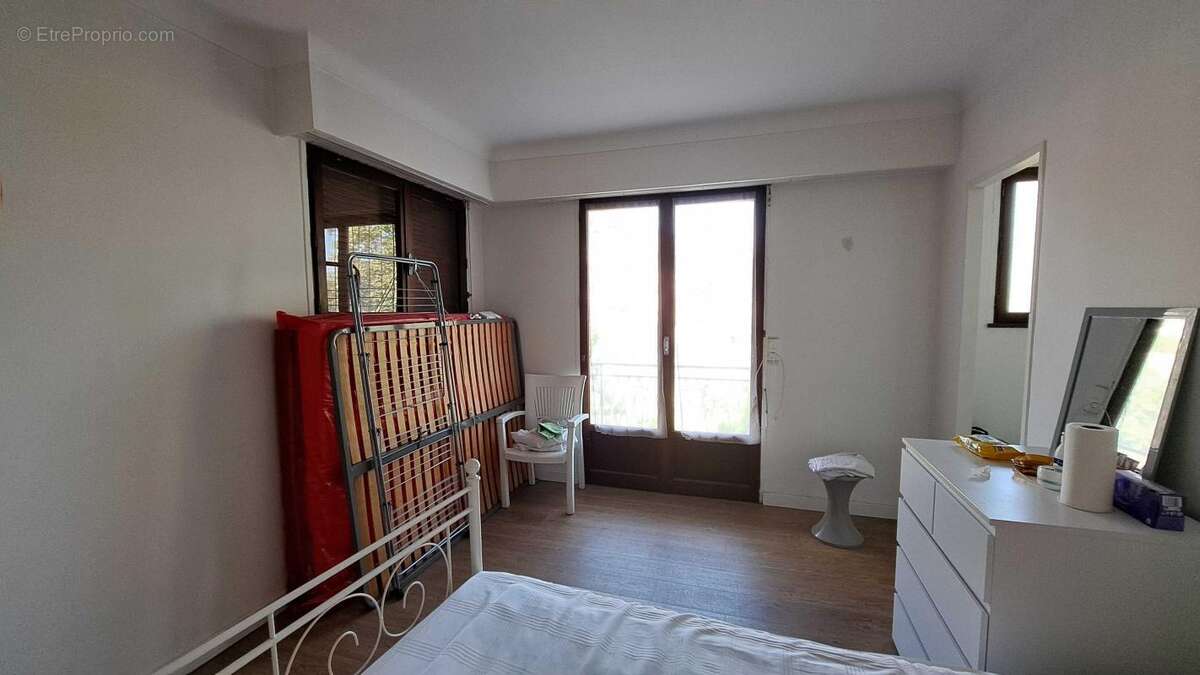 Appartement à VENCE